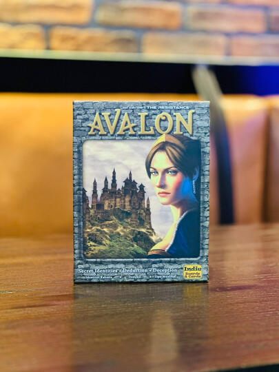 Avalon (5-10 players)