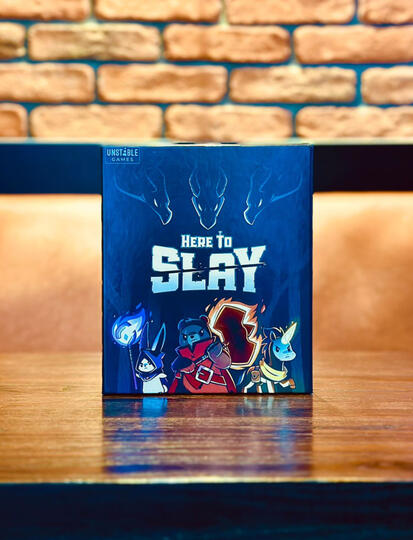 Here to Slay (2-6 players)