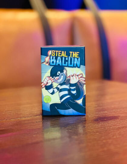 Steal the Bacon (3-8 players)