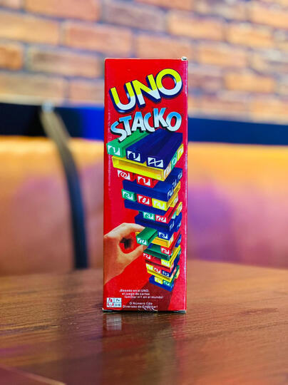 UNO Stacko (2-10 players)