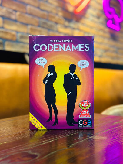Codenames (2+ players)