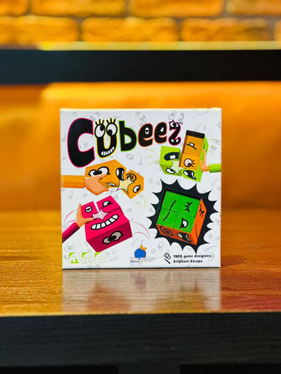 Cubeez (2-4 players)